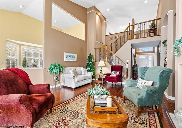 Listing Photo 4 - Condo for sale in building located at 5531 Hideaway Dr, Medina, OH 44256