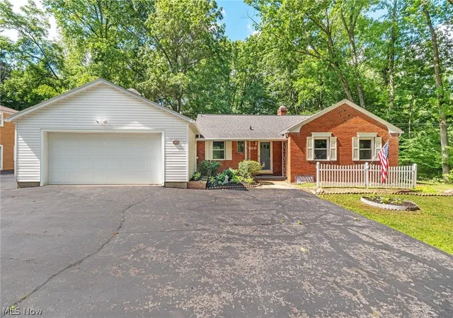 Homes for sale in Wooster, OH | 856 E Highland Ave, Wooster, OH 44691 | MLS# 5199396
