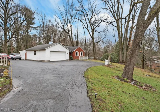 Homes for sale in Wooster, OH | 856 E Highland Ave, Wooster, OH 44691 | MLS# 5199396