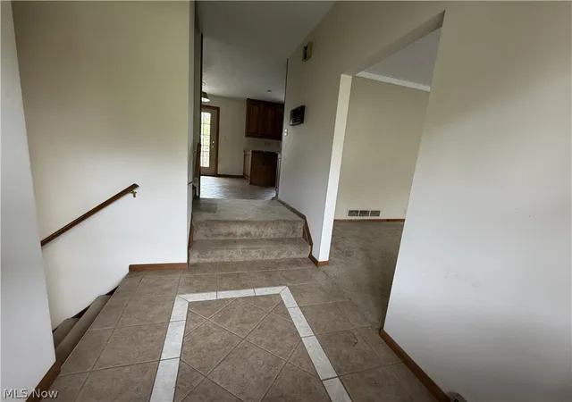 5th image of 113 Martha Dr, St Clairsville, OH 43950 | MLS# 5199933