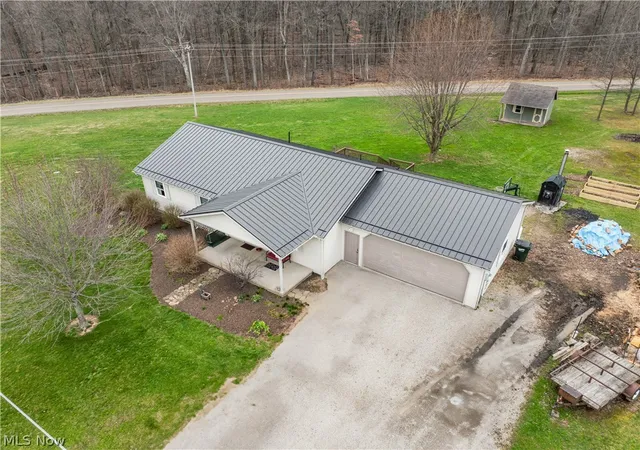 Homes for sale in Dundee, OH | 8721 Camp Rd Nw, Dundee, OH 44624 | MLS# 5200259