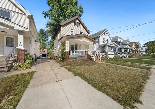 Homes for sale in Cleveland, OH | 9902 Zimmer Ave, Cleveland, OH 44102 | MLS# 5200254
