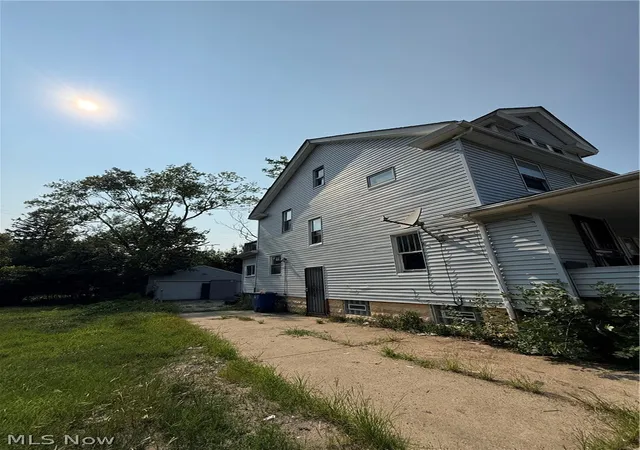 3rd image of 4234 E 111Th St, Cleveland, OH 44105 | MLS# 5200289