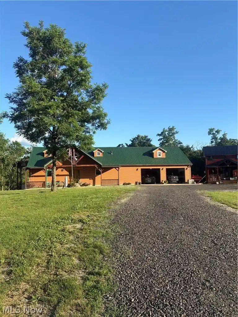 Single family home for sale at 8902 N State Route 78, Caldwell, OH 43724 | MLS# 5200278