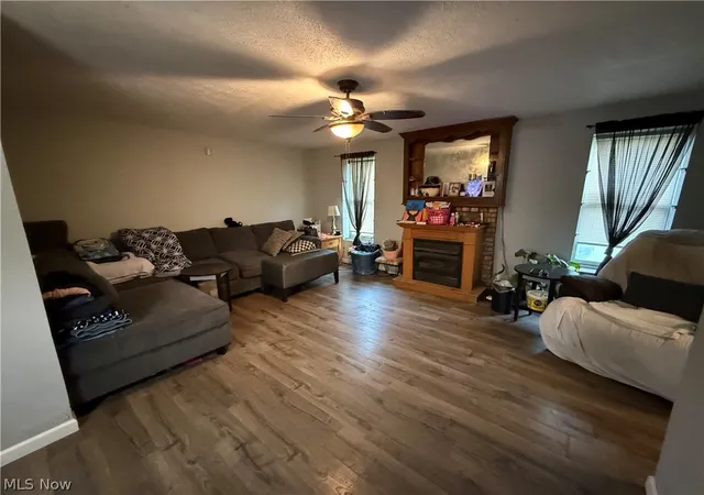 3rd image of 140 School St, Elyria, OH 44035 | MLS# 5200464