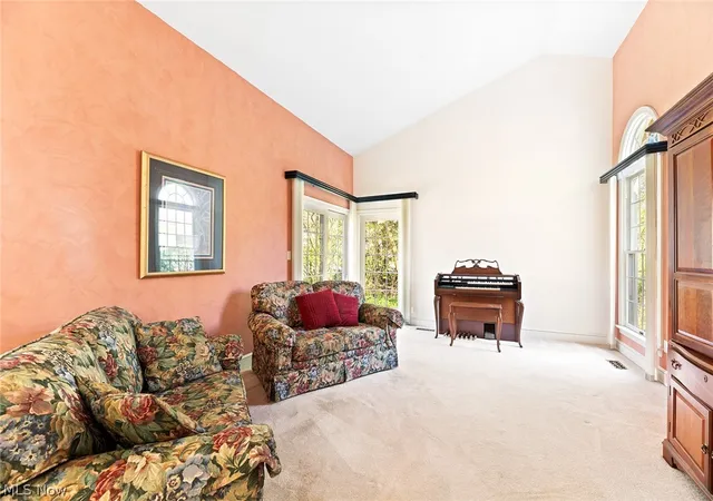 4th image of 447 Armante Ct, Akron, OH 44313 | MLS# 5200072