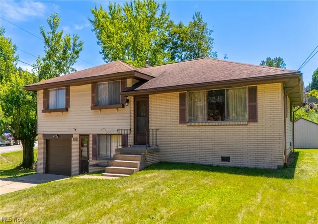 3rd image of 301 Alpine Dr, Toronto, OH 43964 | MLS# 5193636