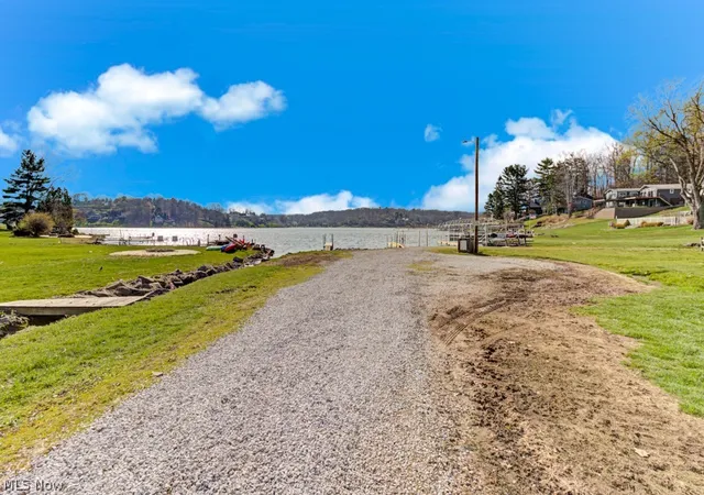 44th image of 143 Cheyenne Trl, Malvern, OH 44644 | MLS# 5200191