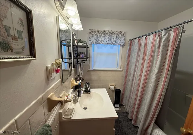 4th image of 442 W 44Th St, Shadyside, OH 43947 | MLS# 5200572