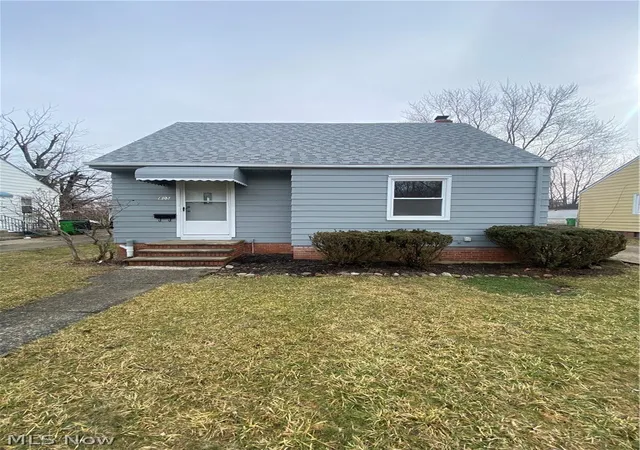 Photo 1 of Single family home for sale at 805 E 254th Street, Euclid, OH 44132 | MLS# 5200321 | Listing updated on 2026-07-09