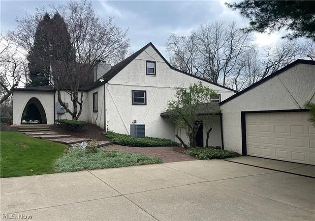 3rd image of 4874 Logan Wy, Hubbard, OH 44425 | MLS# 5200665