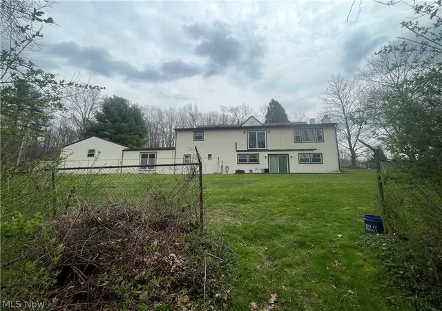 4th image of 4874 Logan Wy, Hubbard, OH 44425 | MLS# 5200665