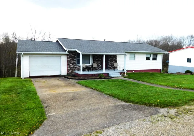 Homes for sale in Beallsville, OH | 52235 West Dr, Beallsville, OH 43716 | MLS# 5200746