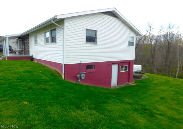 Homes for sale in Beallsville, OH | 52235 West Dr, Beallsville, OH 43716 | MLS# 5200746