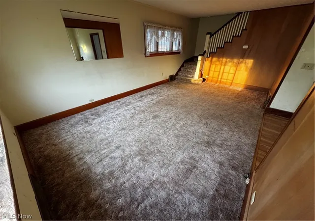 3rd image of 984 Sandusky St, Conneaut, OH 44030 | MLS# 5199189