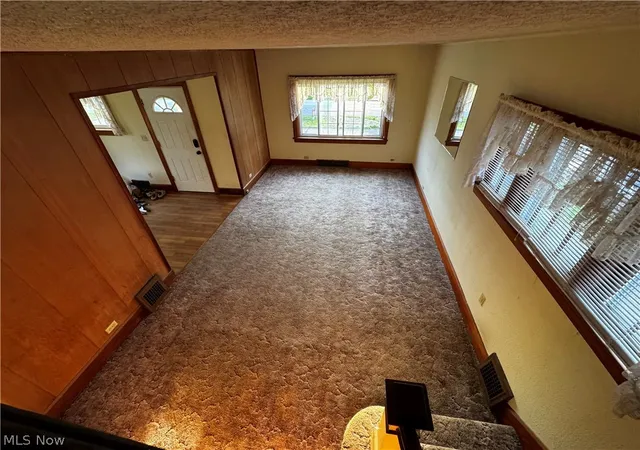 4th image of 984 Sandusky St, Conneaut, OH 44030 | MLS# 5199189