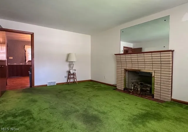 2nd image of 319 Summit Ave, Niles, OH 44446 | MLS# 5200810