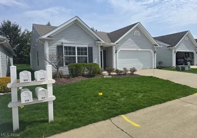 2nd image of 313 Breckenridge Oval, Elyria, OH 44035 | MLS# 5200906