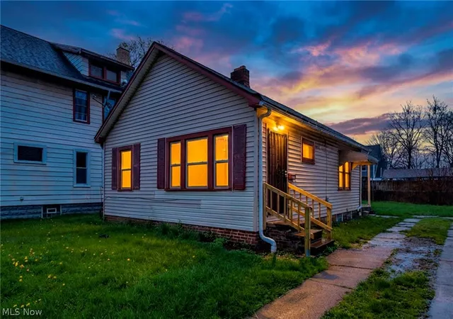 Homes for sale in Cleveland, OH | 6610 Clark Ave, Cleveland, OH 44102 | MLS# 5188790