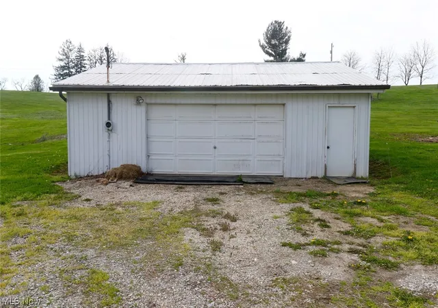 3rd image of 1041 County Road 14, Rayland, OH 43943 | MLS# 5201058