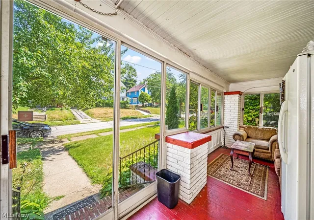 5th image of 1066 Emma Ave, Akron, OH 44302 | MLS# 5200984