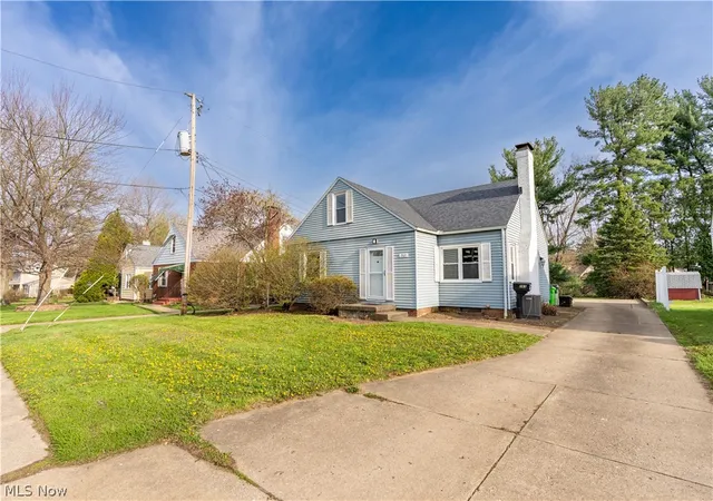 Homes for sale in North Canton, OH | 263 Everhard Rd Sw, North Canton, OH 44709 | MLS# 5201059