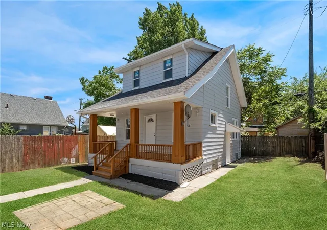 Homes for sale in Cleveland, OH | 3909 Daisy Ave, Cleveland, OH 44109