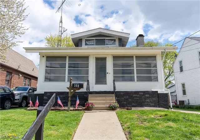 Homes for sale in North Canton, OH | 350 Lindy Lane Ave Nw, North Canton, OH 44720 | MLS# 5200239