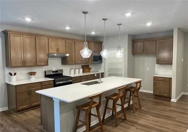 2nd image of 8274 Clydesdale Dr, Mentor, OH 44060 | MLS# 5201215
