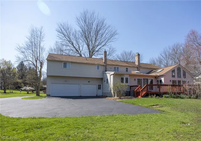 2nd image of 3475 Rolling Hills Dr, Cleveland, OH 44124 | MLS# 5198850