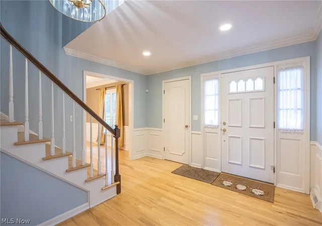 4th image of 3475 Rolling Hills Dr, Cleveland, OH 44124 | MLS# 5198850