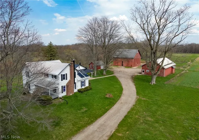 Homes for sale in Lodi, OH | 7599 Pawnee Rd, Lodi, OH 44254 | MLS# 5201145