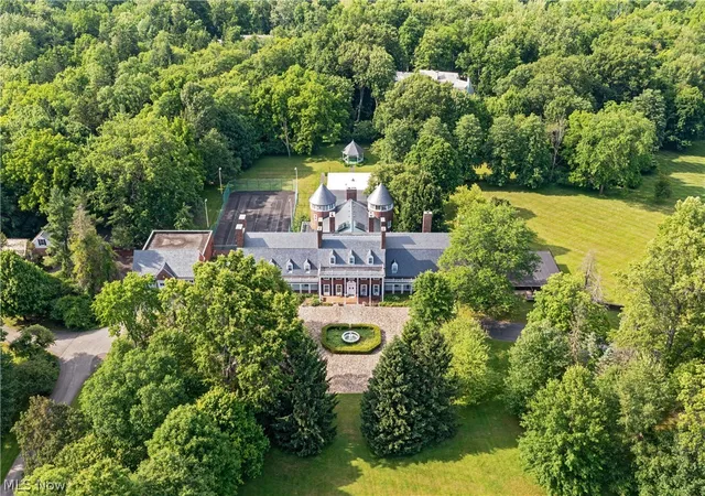 1st image of 3450 Roundwood Rd, Chagrin Falls, OH 44022 | MLS# 5200996