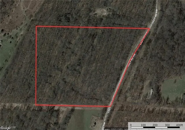 1st image of 2073 Lilly Rd Nw, Minerva, OH 44657 | MLS# 5201391