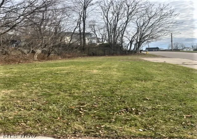 Photo 3 of Land for sale at 303 W State St, Barberton, OH 44203 | MLS# 5201626 | Listing updated on 2026-06-15