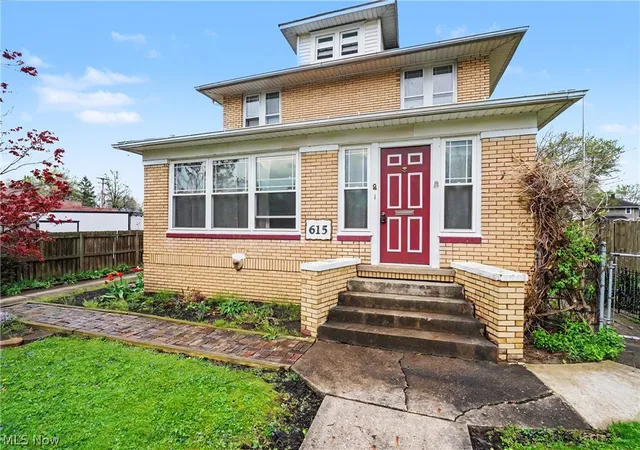 1st image of 615 W Ohio Ave, Sebring, OH 44672 | MLS# 5201546