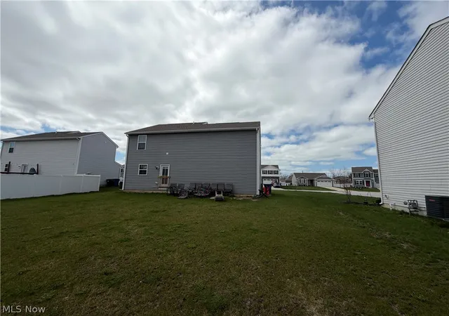 35th image of 105 Zenith Ct, Eastlake, OH 44095 | MLS# 5201241