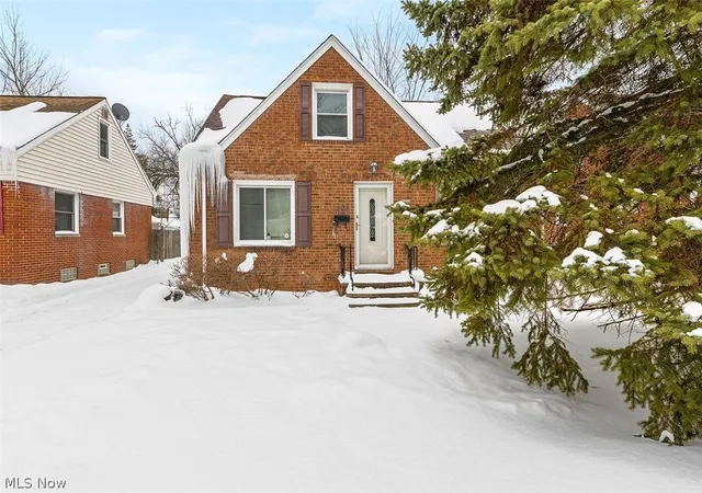 Homes for sale in South Euclid, OH | 1268 Homestead Rd, South Euclid, OH 44121 | MLS# 5201771