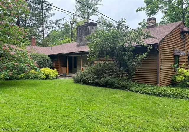 2nd image of 10200 Mayfield Rd, Chesterland, OH 44026 | MLS# 5201698