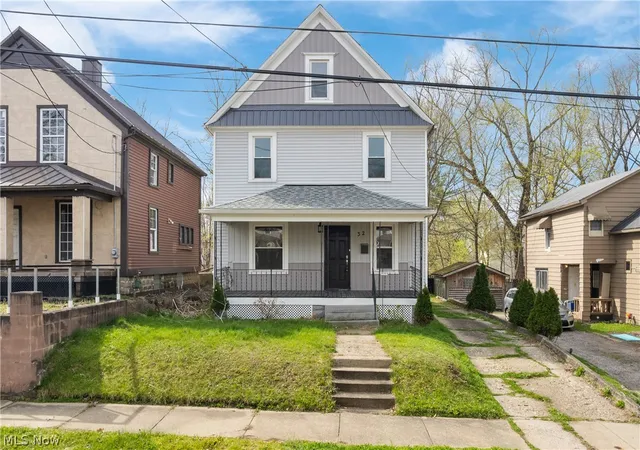 3rd image of 32 Penfield Ave, Akron, OH 44310 | MLS# 5200786