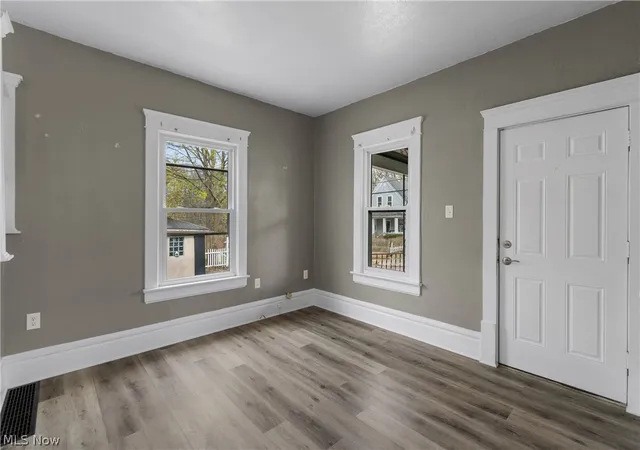 5th image of 32 Penfield Ave, Akron, OH 44310 | MLS# 5200786