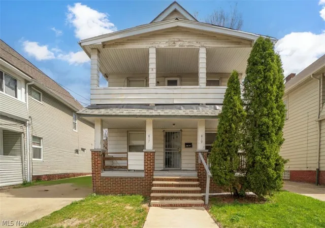 1st image of 817 Alhambra Rd, Cleveland, OH 44110 | MLS# 5201866