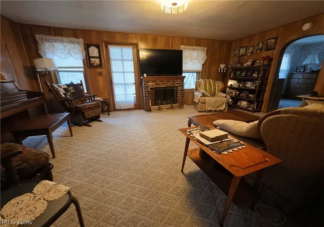Homes for sale in Newcomerstown, OH | 342 N Bridge St, Newcomerstown, OH 43832 | MLS# 5200975