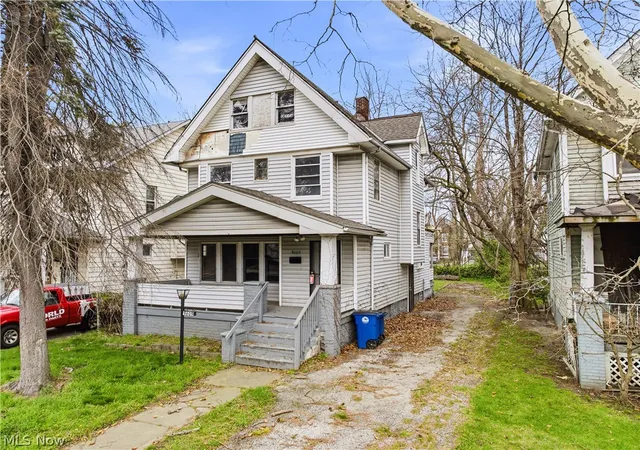 Homes for sale in Cleveland, OH | 9609 Yale Ave, Cleveland, OH 44108 | MLS# 5201089