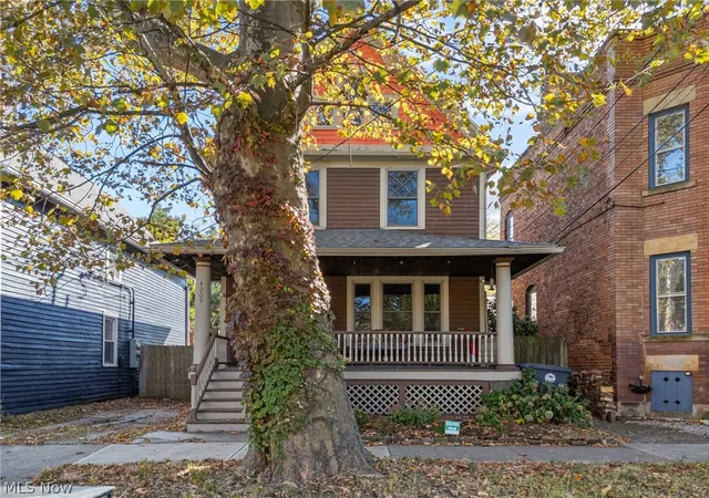 Homes for sale in Cleveland, OH | 4209 Woodbine Ave, Cleveland, OH 44113 | MLS# 5186165
