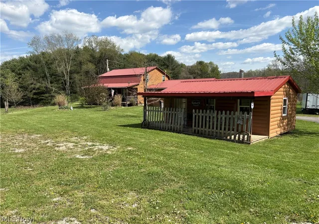 Homes for sale in Woodsfield, OH | 47591 Sr 26, Woodsfield, OH 43793 | MLS# 5202041
