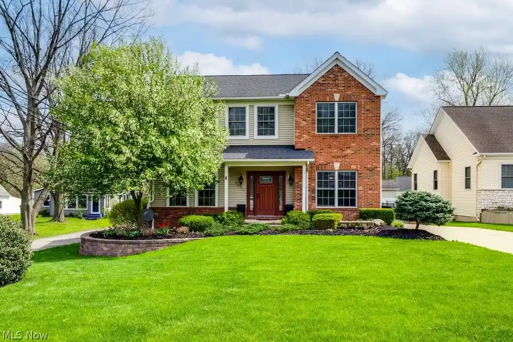 Photo 1 of Sale Pending at 6325 Brecksville Rd, Independence, OH 44131 | MLS# 5201673 | Listing updated on 2026-10-19