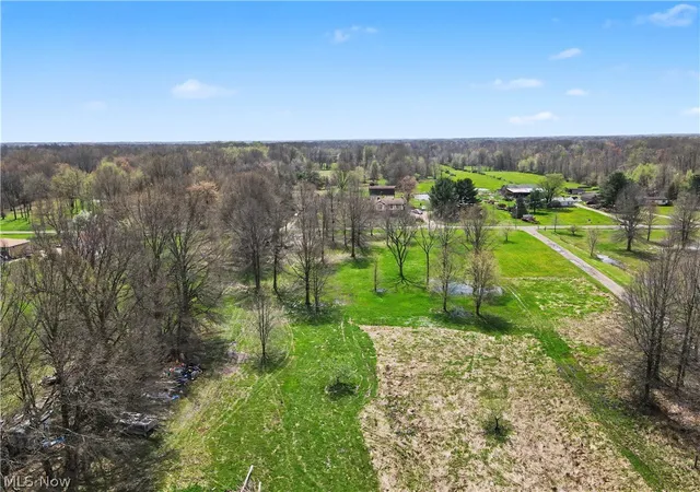 Homes for sale in Newton Falls, OH | 10537 Gilbert Rd, Newton Falls, OH 44444 | MLS# 5201943