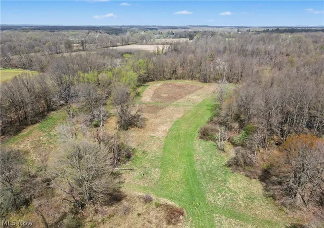 Homes for sale in Newton Falls, OH | 10537 Gilbert Rd, Newton Falls, OH 44444 | MLS# 5201943
