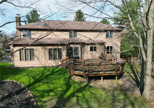 2nd image of 10621 Sherwood Trl, North Royalton, OH 44133 | MLS# 5201634